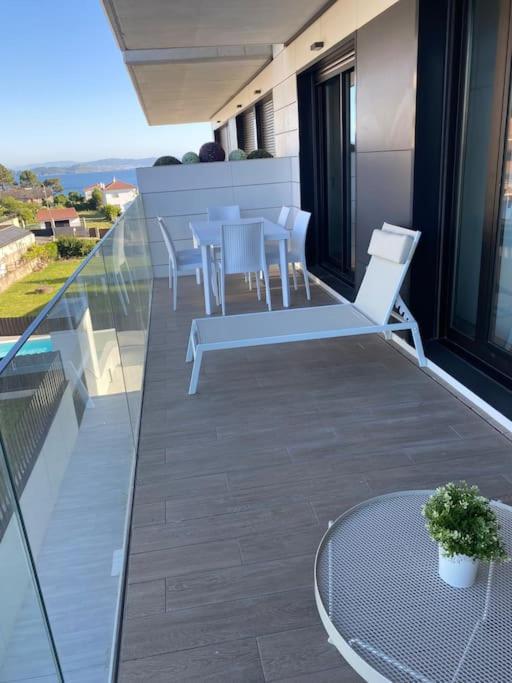 Precioso Apartamento Con Terraza Y Piscina En Portonovo-Sanxenxo Buitenkant foto