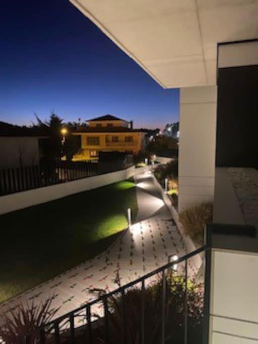 Precioso Apartamento Con Terraza Y Piscina En Portonovo-Sanxenxo Buitenkant foto